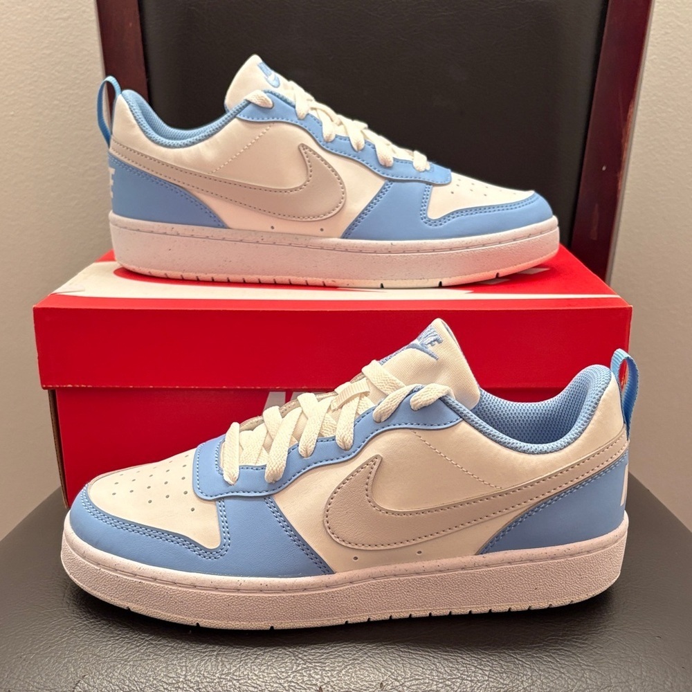 New Nike Court Borough Low Recraft Light Blue White Sneakers Size 6 1/2 Youth - Picture 1 of 5